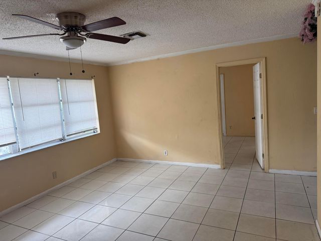 1676 W 10th Street, Riviera Beach, FL 33404