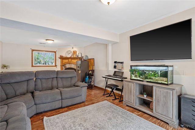 71 Hickory Grove Road, Granby, NY 13069