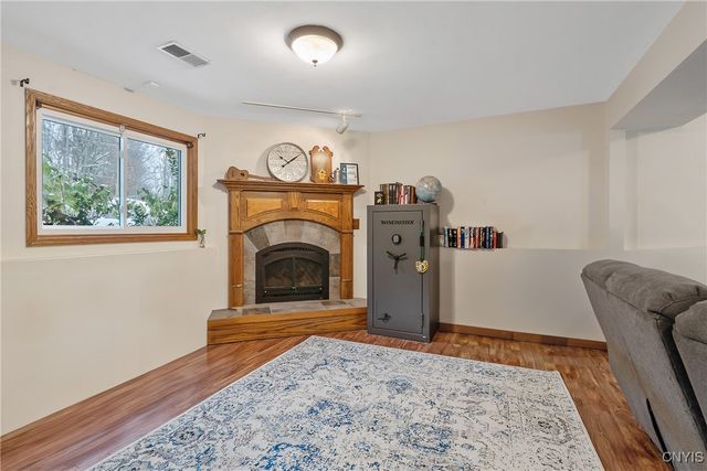 71 Hickory Grove Road, Granby, NY 13069