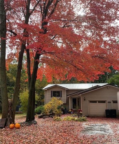 71 Hickory Grove Road, Granby, NY 13069