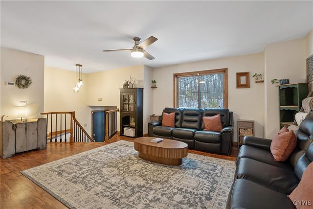 71 Hickory Grove Road, Granby, NY 13069