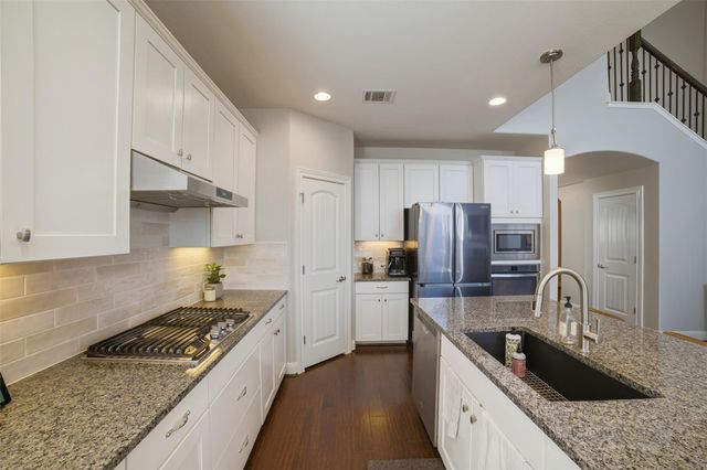 16025 Cinca Terra DR, Austin, TX 78738