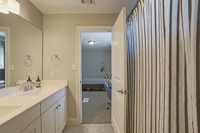 16025 Cinca Terra DR, Austin, TX 78738