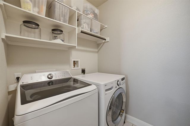 16025 Cinca Terra DR, Austin, TX 78738