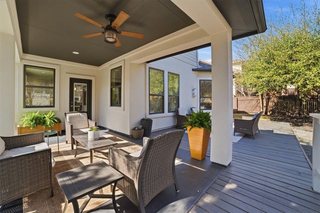 16025 Cinca Terra DR, Austin, TX 78738