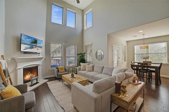 16025 Cinca Terra DR, Austin, TX 78738