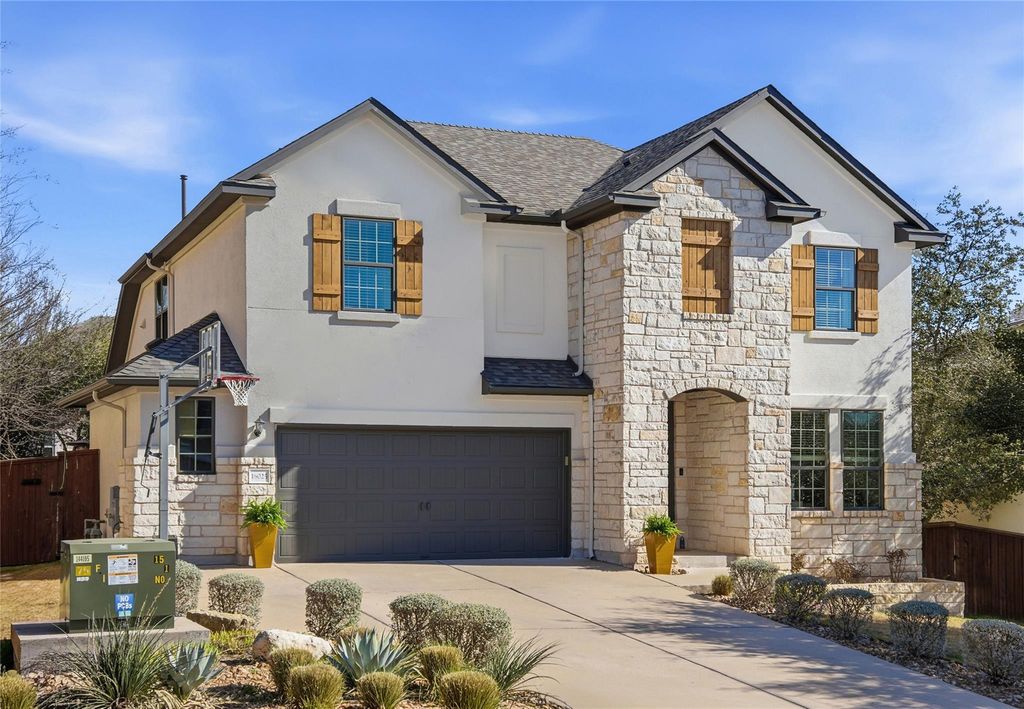 16025 Cinca Terra DR, Austin, TX 78738