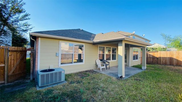 19422 Remington Wick Drive, Houston, TX 77073