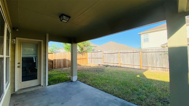 19422 Remington Wick Drive, Houston, TX 77073