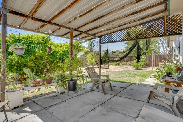 36 Lynda Ave, Stockton, CA 95207