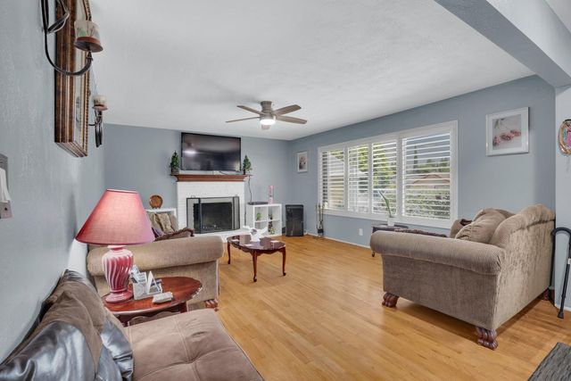 36 Lynda Ave, Stockton, CA 95207