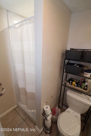 216 BON AIR Drive, Jacksonville, FL 32218