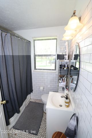 216 BON AIR Drive, Jacksonville, FL 32218