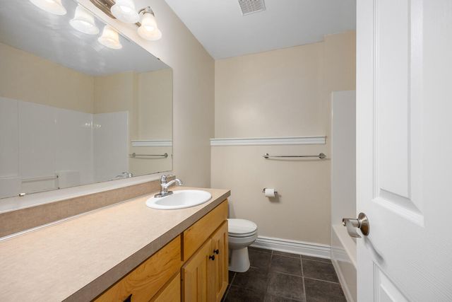 11108 Creekside Drive, Allendale, MI 49401