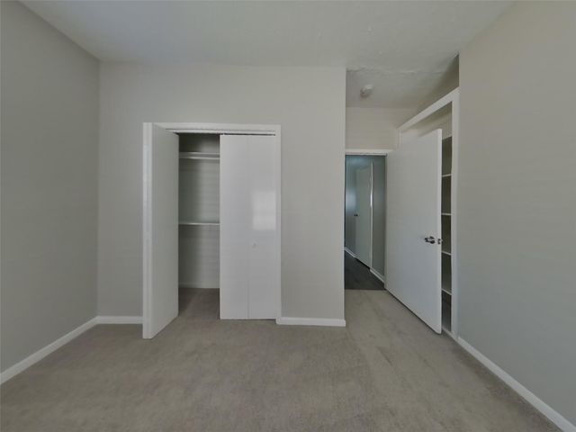 535 Shady Brook Drive, Stafford, TX 77477