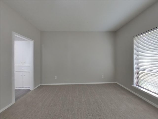 535 Shady Brook Drive, Stafford, TX 77477