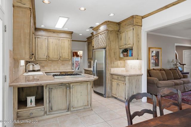 201 Winsmere Way, Ridgeland, MS 39157