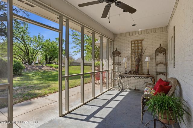 201 Winsmere Way, Ridgeland, MS 39157