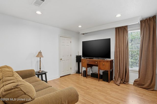 201 Winsmere Way, Ridgeland, MS 39157