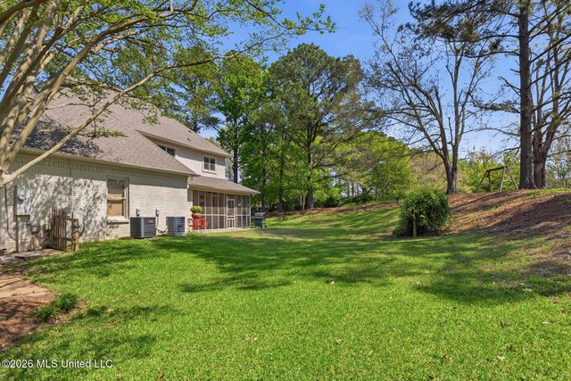 201 Winsmere Way, Ridgeland, MS 39157