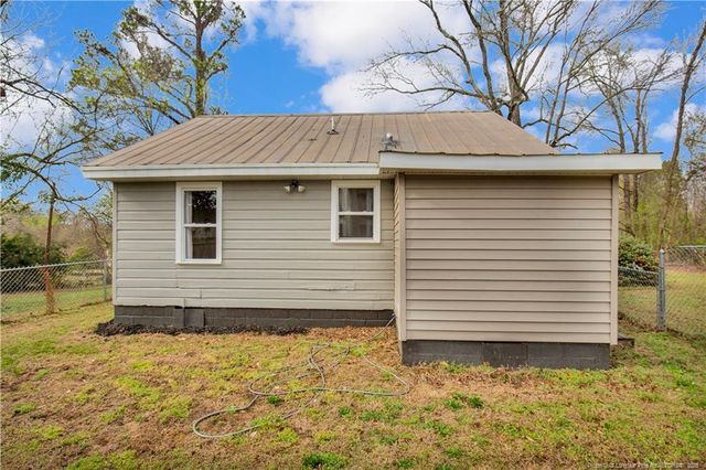 326 Hawley Lane, Fayetteville, NC 28301