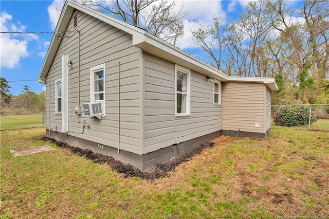 326 Hawley Lane, Fayetteville, NC 28301