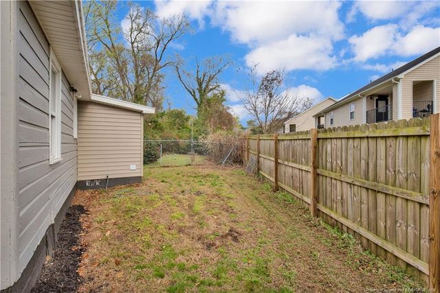 326 Hawley Lane, Fayetteville, NC 28301