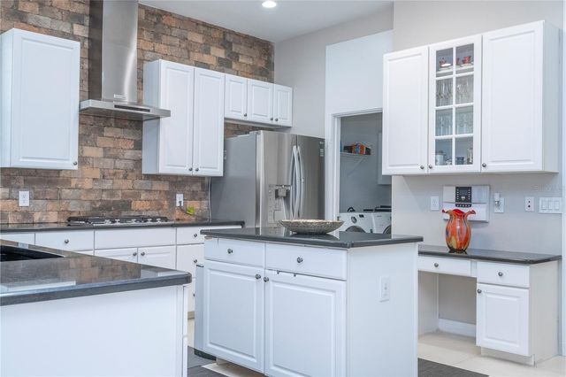 11339 CAMDEN PARK DRIVE, Windermere, FL 34786