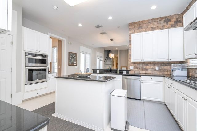 11339 CAMDEN PARK DRIVE, Windermere, FL 34786