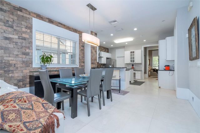 11339 CAMDEN PARK DRIVE, Windermere, FL 34786