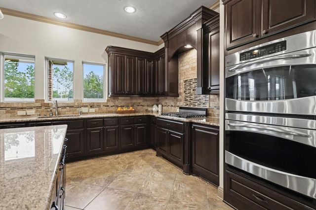 27710 Rainy Creek Court, Fulshear, TX 77441