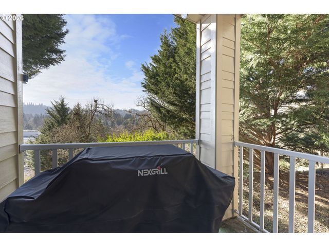 4335 SUMMERLINN Dr, West Linn, OR 97068