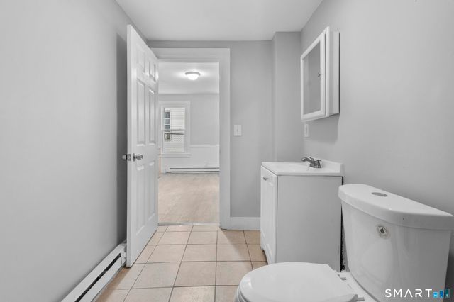 48 Dikeman Street, Waterbury, CT 06704