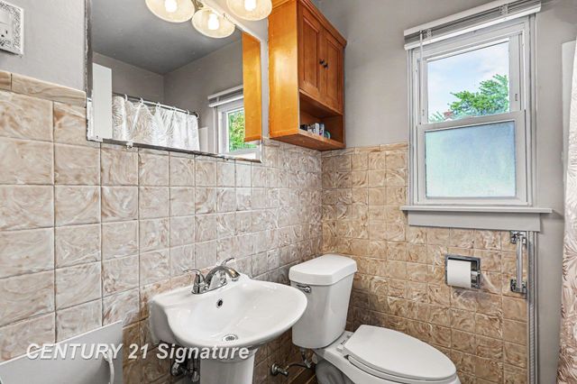 705 W Jenny Street, Bay City, MI 48706