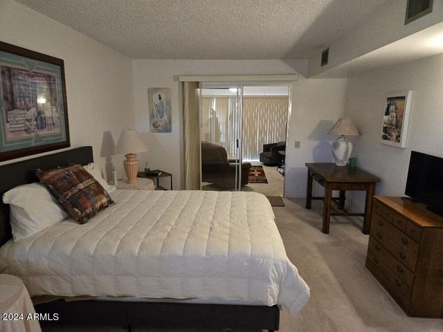 10019 W OCOTILLO Drive, Sun City, AZ 85373