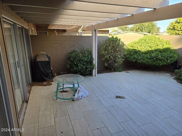 10019 W OCOTILLO Drive, Sun City, AZ 85373