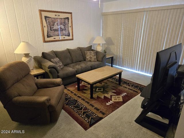 10019 W OCOTILLO Drive, Sun City, AZ 85373