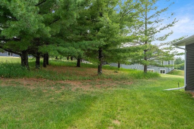 364 Drumlin Loop, Ripon, WI 54971