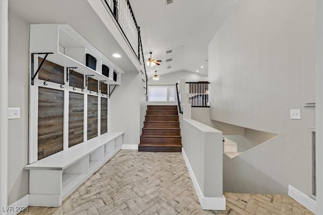 391 East KIMBERLY Drive, Henderson, NV 89015