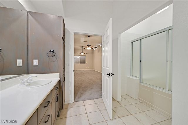 391 East KIMBERLY Drive, Henderson, NV 89015