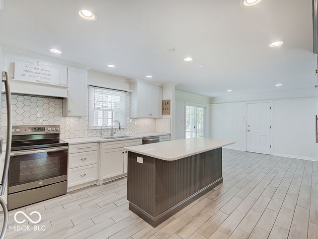 8402 N Pennsylvania Street, Indianapolis, IN 46240