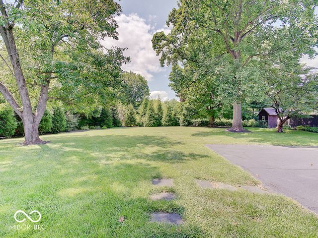 8402 N Pennsylvania Street, Indianapolis, IN 46240