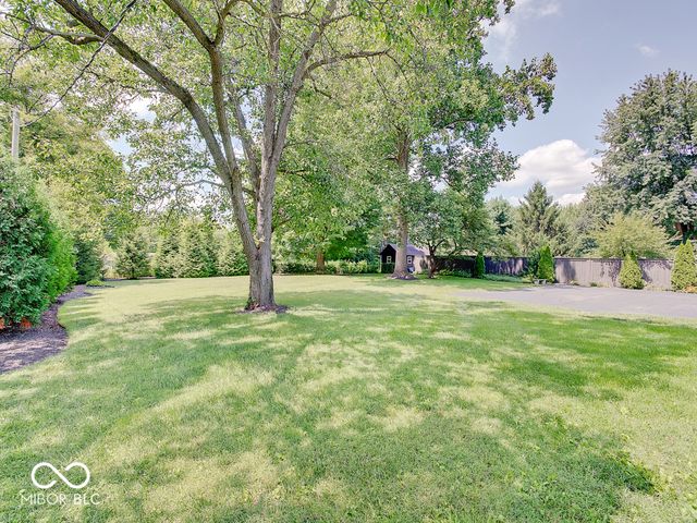 8402 N Pennsylvania Street, Indianapolis, IN 46240