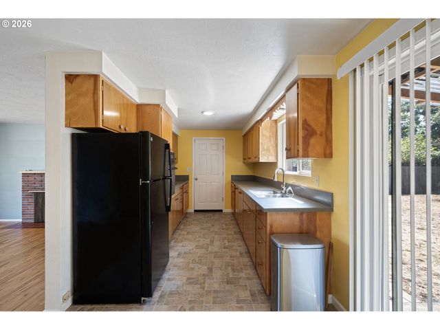 130 E 31ST Ave, Eugene, OR 97405