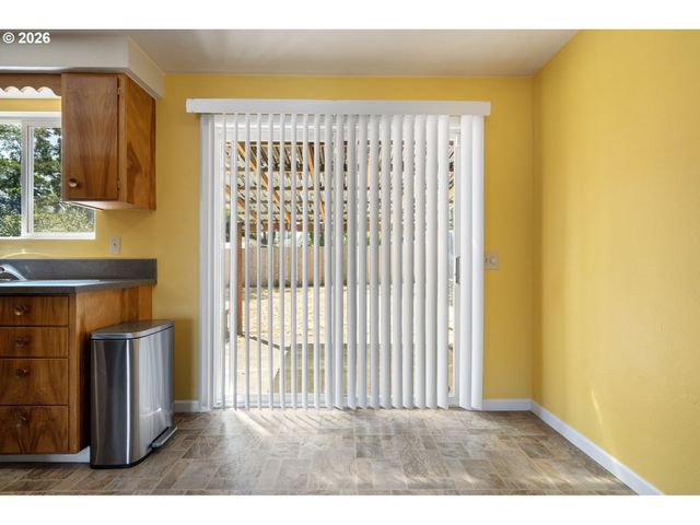130 E 31ST Ave, Eugene, OR 97405