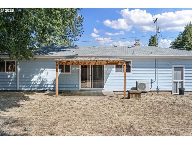 130 E 31ST Ave, Eugene, OR 97405