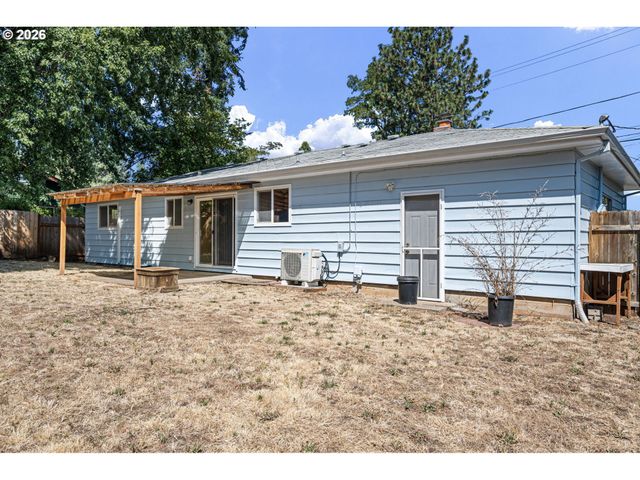 130 E 31ST Ave, Eugene, OR 97405