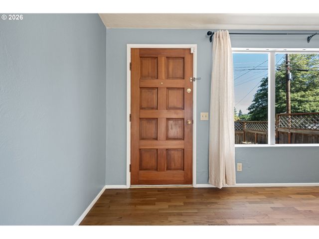 130 E 31ST Ave, Eugene, OR 97405
