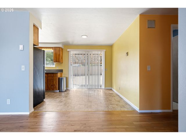 130 E 31ST Ave, Eugene, OR 97405
