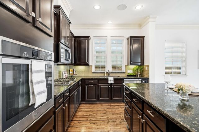 8760 Kempwood Drive, Houston, TX 77080